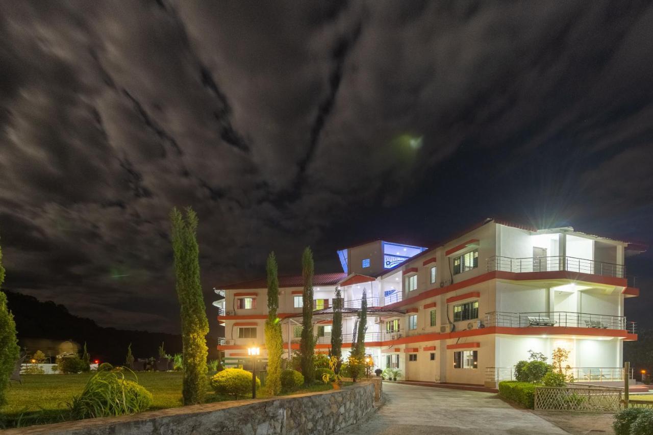 La Vue Resort Kāziranga Exterior foto