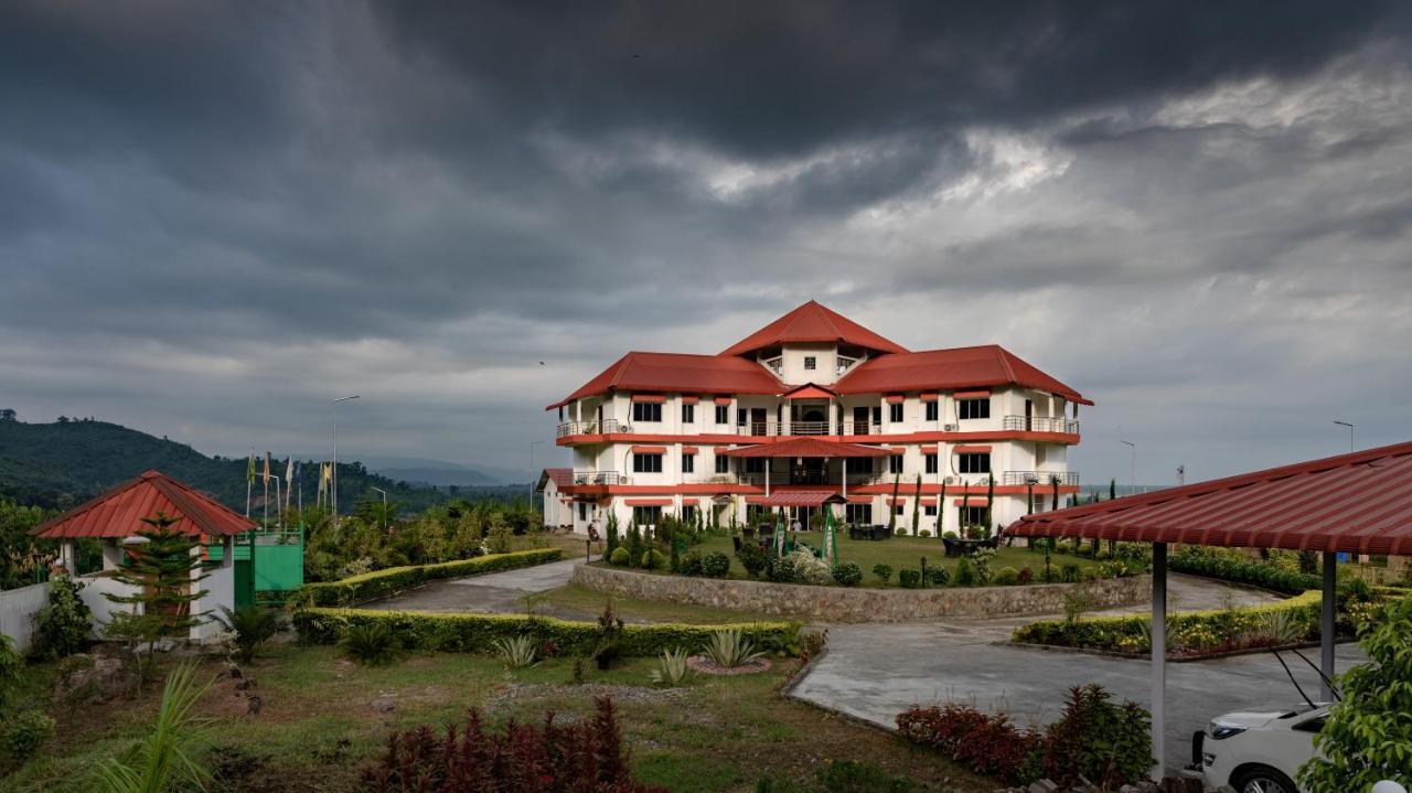 La Vue Resort Kāziranga Exterior foto